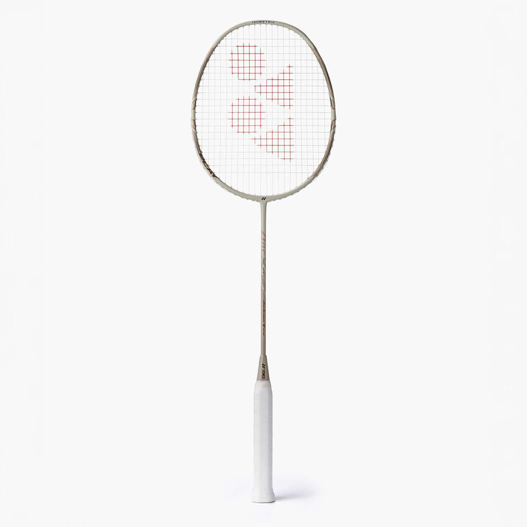 Yonex Arcsaber 7 Play Light Beige Shutter Series Badmintonschläger